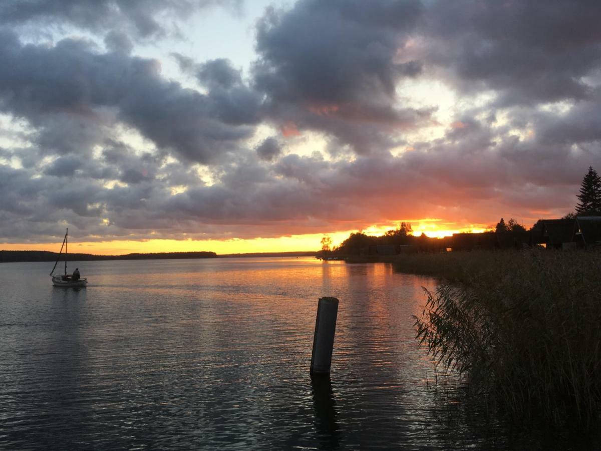 Ferienhaus Am Schweriner See Hohen Viecheln Экстерьер фото